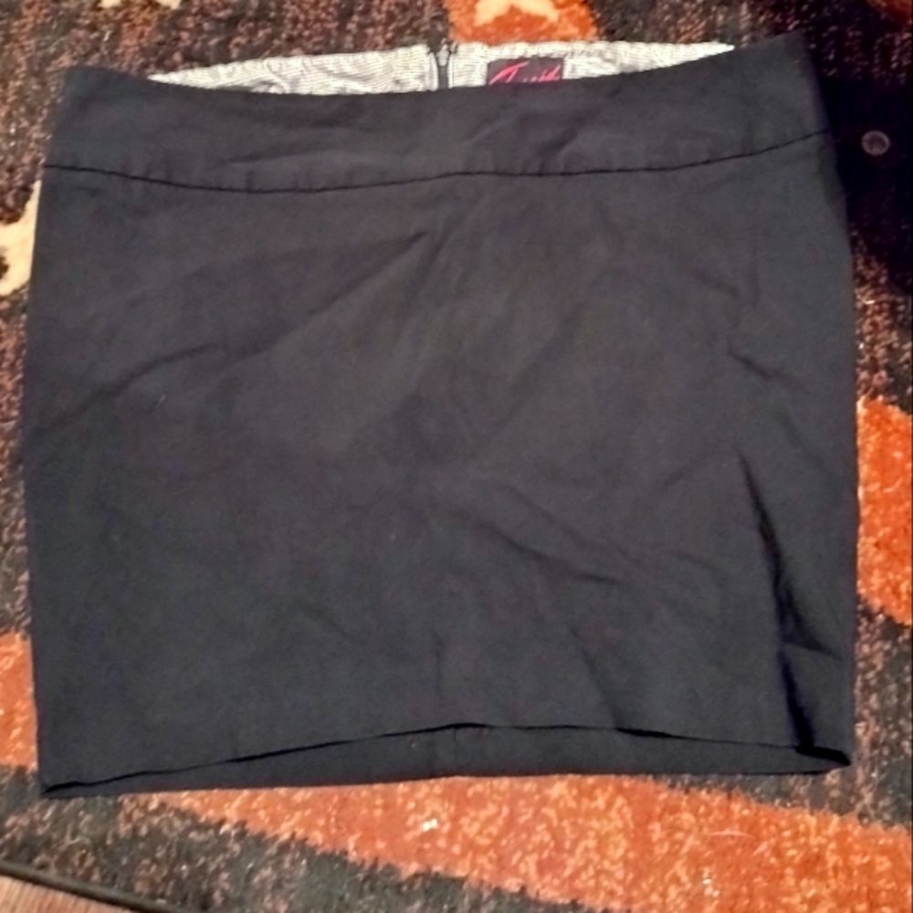 Black Torrid Pencil Skirt